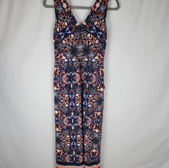 Vince Camuto printed vneck jumpsuit size 2 boho print - Picture 5 of 7